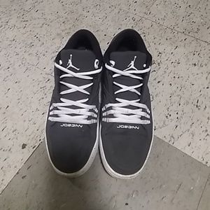 Grey Jordan's sz 11 men